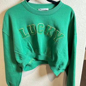 Zara Cropped Green Sweatshirt